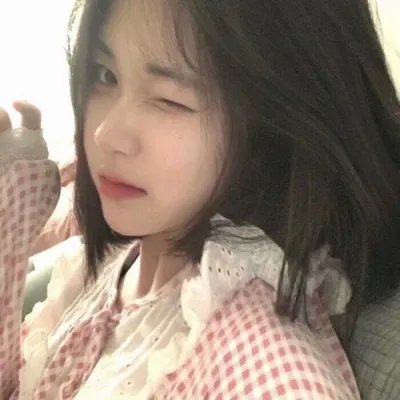 他的摩托车，她的岛
